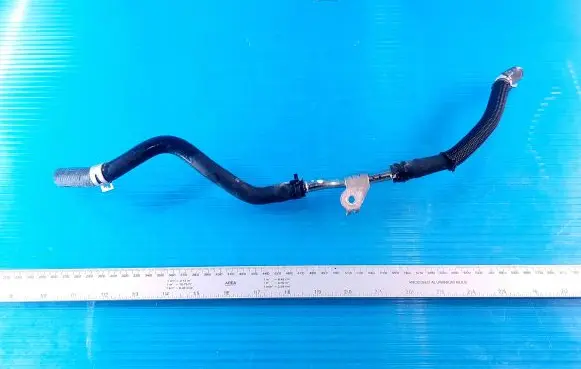 Toyota Sienna XL40 IV Engine coolant pipe/hose