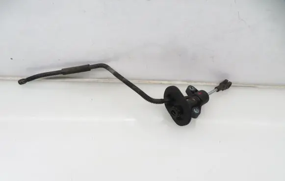 Alfa Romeo Mito Clutch master cylinder 55190994