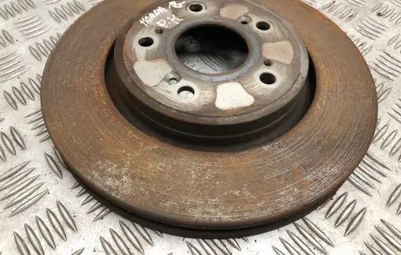 Honda CR-V Front brake disc