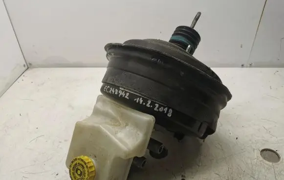 Jeep Grand Cherokee Brake booster P68190182AA