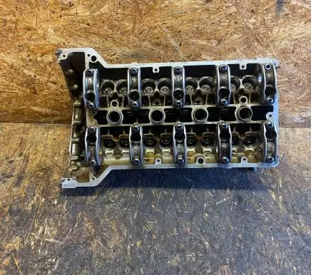 Other cylinder head part