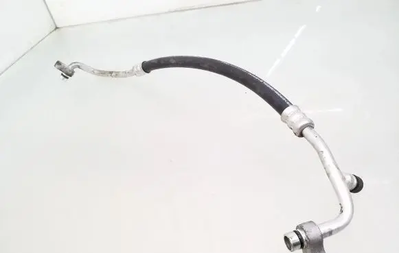 Subaru Impreza IV Air conditioning (A/C) pipe/hose AC6B