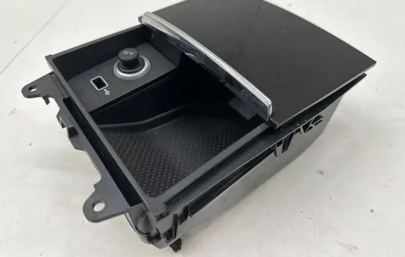 Skoda Karoq Ashtray (front) 567863077