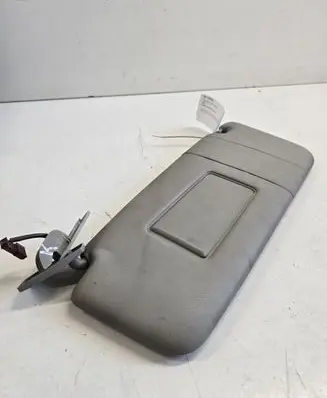 BMW 5 E60 E61 Sun visor 7066649