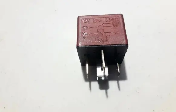 Renault Clio II Other relay 12V25A03612