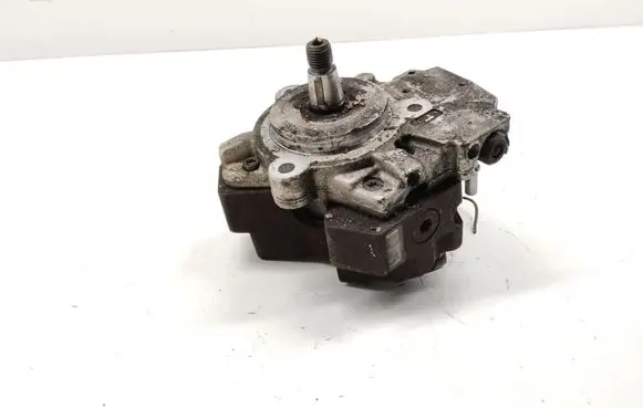 Dodge Nitro Fuel injection high pressure pump 0445010152
