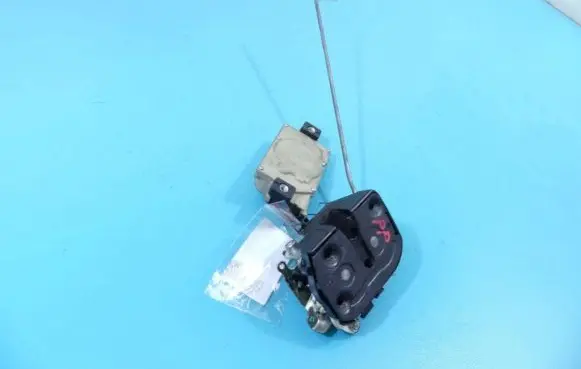 Nissan Atleon Front door lock 805810T010 IMPRK1249306