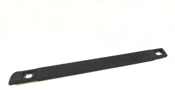 Volkswagen Touareg II Other trunk/boot trim element 7P6863527 7P5863527