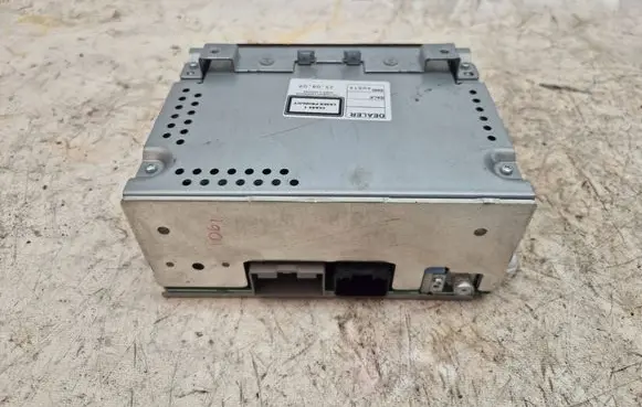 Ford Fiesta Radio/CD/DVD/GPS head unit 8A6T18C815BP FDB2009 Z038644