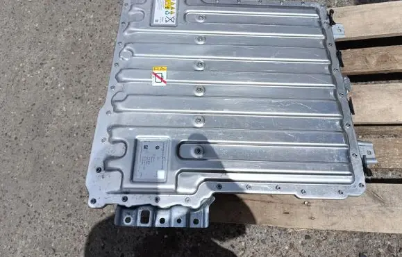 BMW 3 F30 F35 F31 Hybrid / electric car battery 8677631