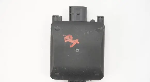 Volkswagen PASSAT B8 Distronic sensor radar 2Q0907686B