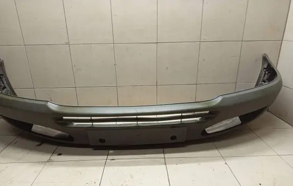 Mercedes-Benz Sprinter W901 W902 W903 W904 Front bumper