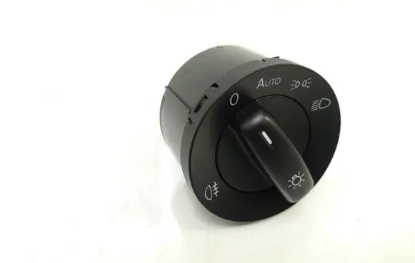 Volkswagen PASSAT B6 Light switch
