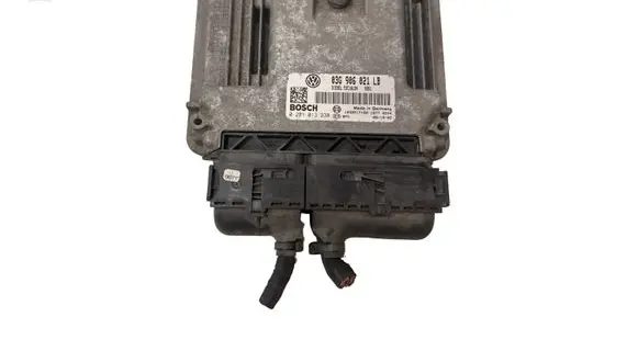 Skoda Octavia Mk2 (1Z) Engine control unit/module 03G906021LB 1039S17180 0281013238