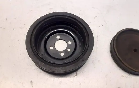 Audi A3 S3 8P Crankshaft pulley 03G105243