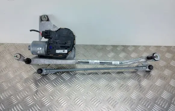 Audi Q8 Front wiper linkage and motor 4M8955023 4M8955119