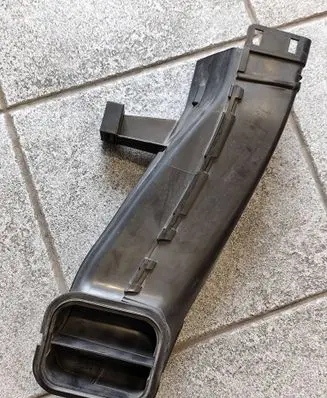 BMW X3 G01 Air intake duct part 8635093 13718635093 8580422