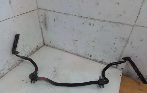 Opel Insignia A Front anti-roll bar/sway bar 13281694
