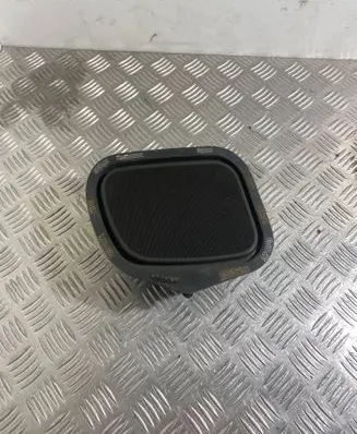 Audi A4 S4 B5 8D Rear door speaker 8D9035412B
