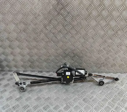 Infiniti Q30 Front wiper linkage and motor W000027119 A1768200140