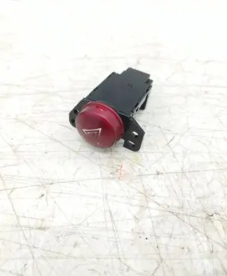 Mitsubishi Colt Hazard light switch
