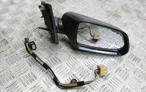 Volkswagen Polo IV 9N3 Front door electric wing mirror 