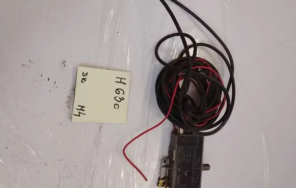 Volkswagen PASSAT B3 Aerial antenna amplifier 7691290183