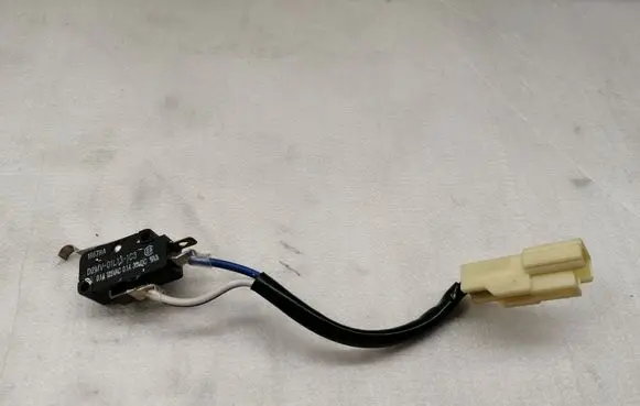 Toyota Corolla Verso AR10 Sensor 8828064010 D2MV01L131C3