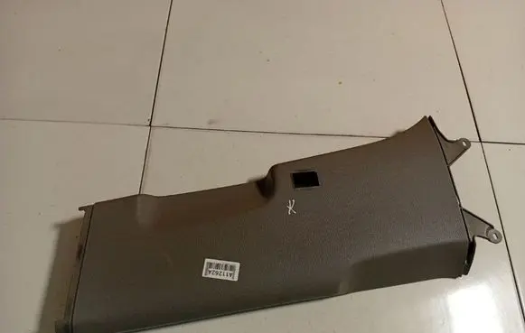 Volkswagen Jetta V Other interior part 1K4867297