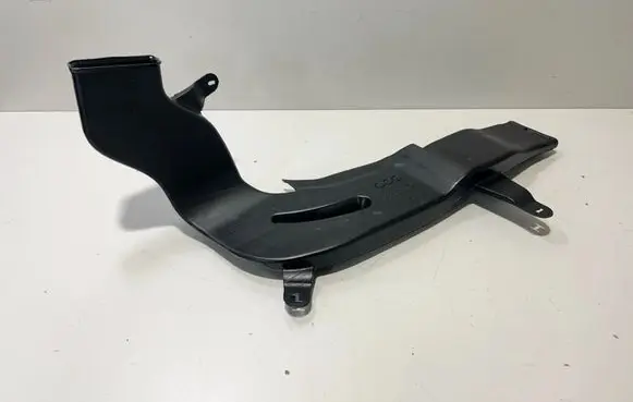 BMW X6 G06 Cabin air duct channel 7434329