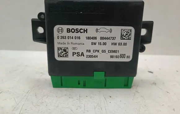 Peugeot 3008 II Parking PDC control unit/module 9819360080 0263014016 00444737