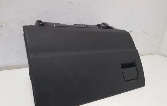 Opel Zafira A Glove box