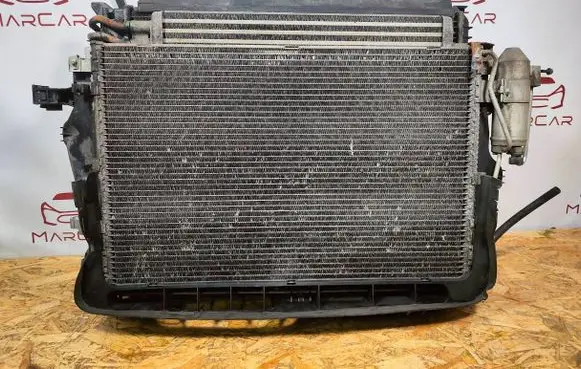 Volvo XC90 Coolant radiator 30636579