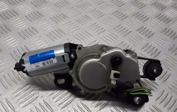 Seat Ibiza III (6L) Wiper motor 6L6955711D