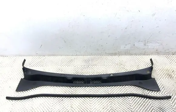 Volkswagen Up Wiper trim 1S1819403