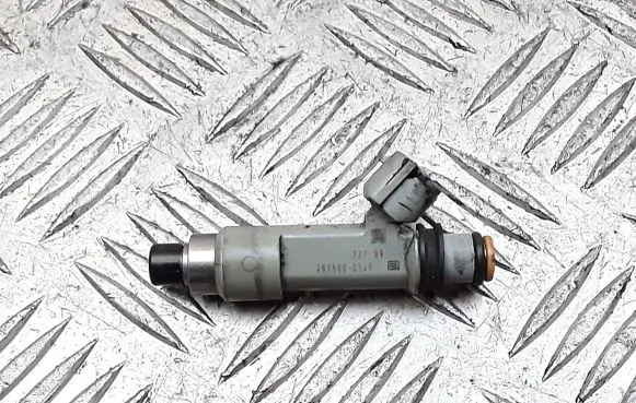 Suzuki SX4 Fuel injector 2975000540