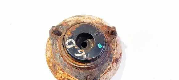 Nissan X-Trail T30 Coil spring mount 