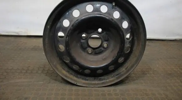 Toyota Corolla Verso E121 R15 steel rim 