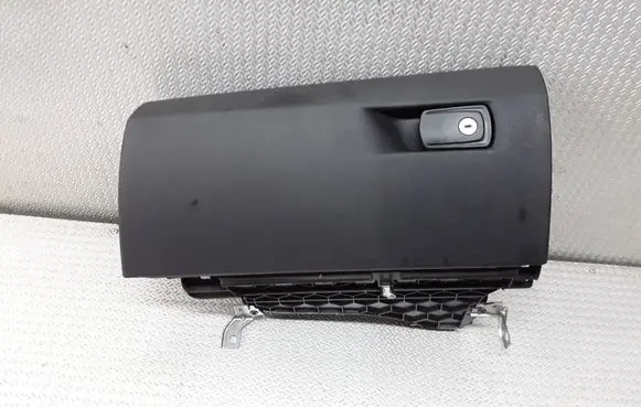 BMW 3 F30 F35 F31 Glove box