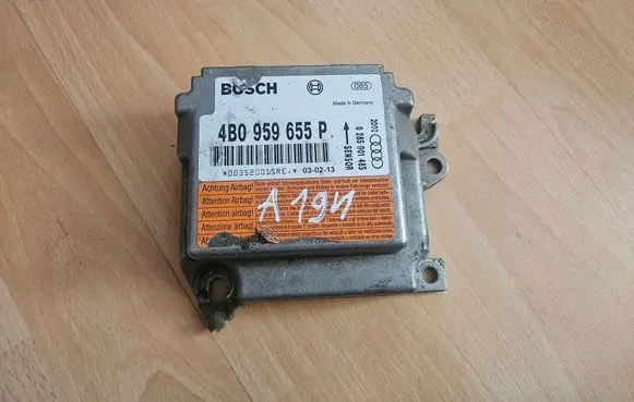 Audi A6 S6 C5 4B Airbag control unit/module 4B0959655P