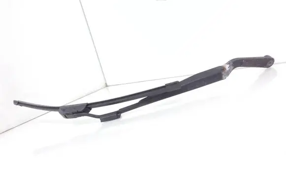 SsangYong Rexton Front wiper blade arm Y200LHD