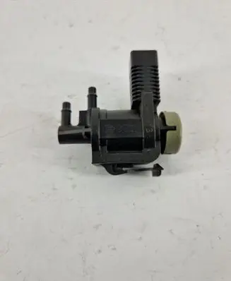 Volkswagen Touareg I Turbo solenoid valve 1J0906283C
