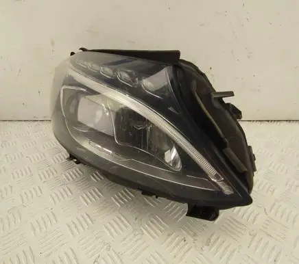 Mercedes-Benz C W205 Headlight/headlamp