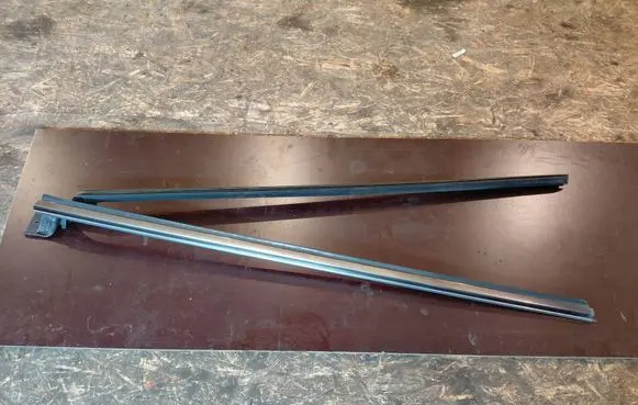 Mercedes-Benz CLK A209 C209 Front door glass trim molding A2097200424