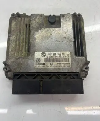 Volkswagen PASSAT B6 Engine control unit/module ECU 06F906056GN 06F906056EK 0261S02344
