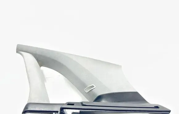 Mercedes-Benz B W245 (C) pillar trim A1696908025