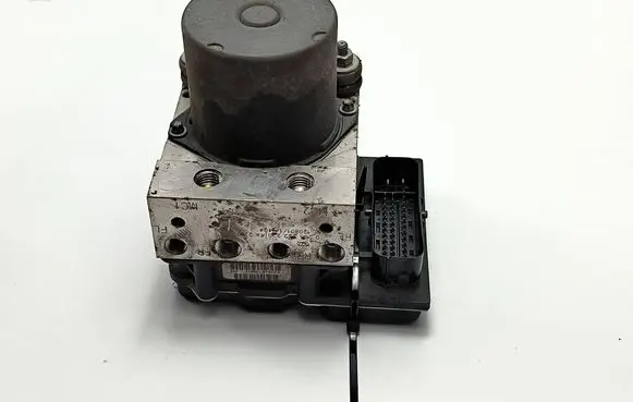 Chevrolet Camaro ABS Pump 1606121325