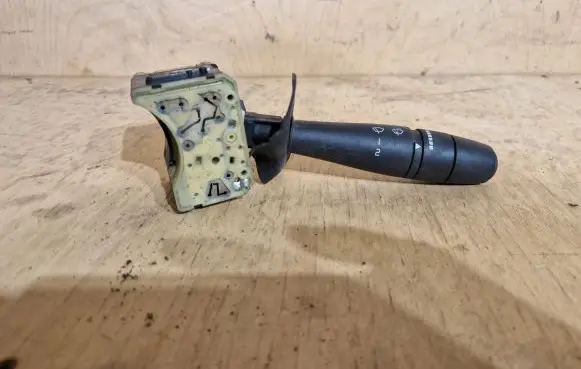 Renault Megane I Wiper control stalk 7700428235 428232A 34440401AD