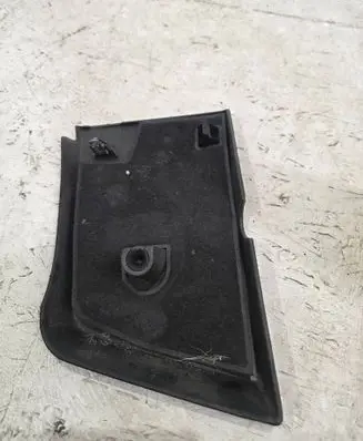 Engine cover (trim)