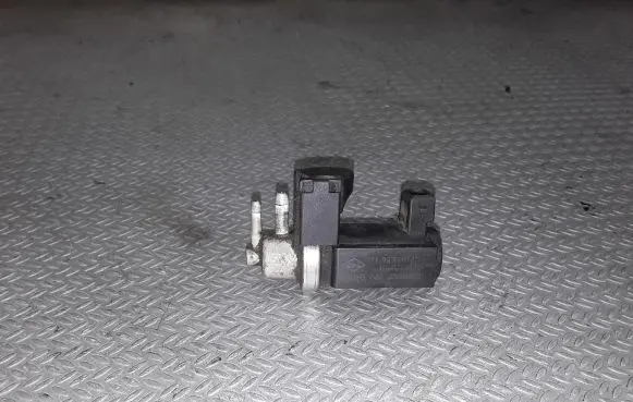 Renault Scenic II - Grand scenic II Turbo solenoid valve 8200270151